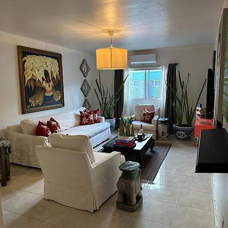 Ferienwohnung Pied-A-Terre Center Of Tijuana Exterior foto